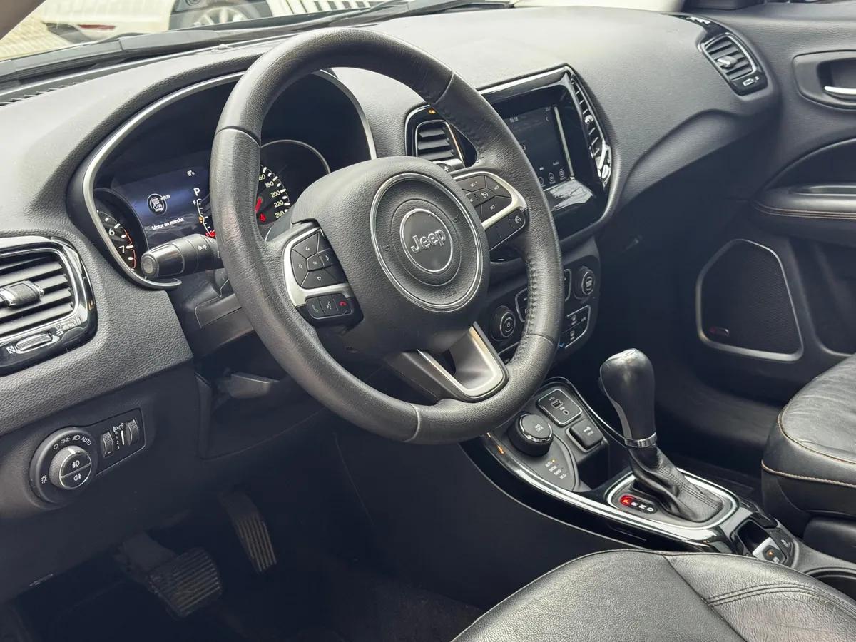 
								Jeep Compass 2.4 Limited Plus full									