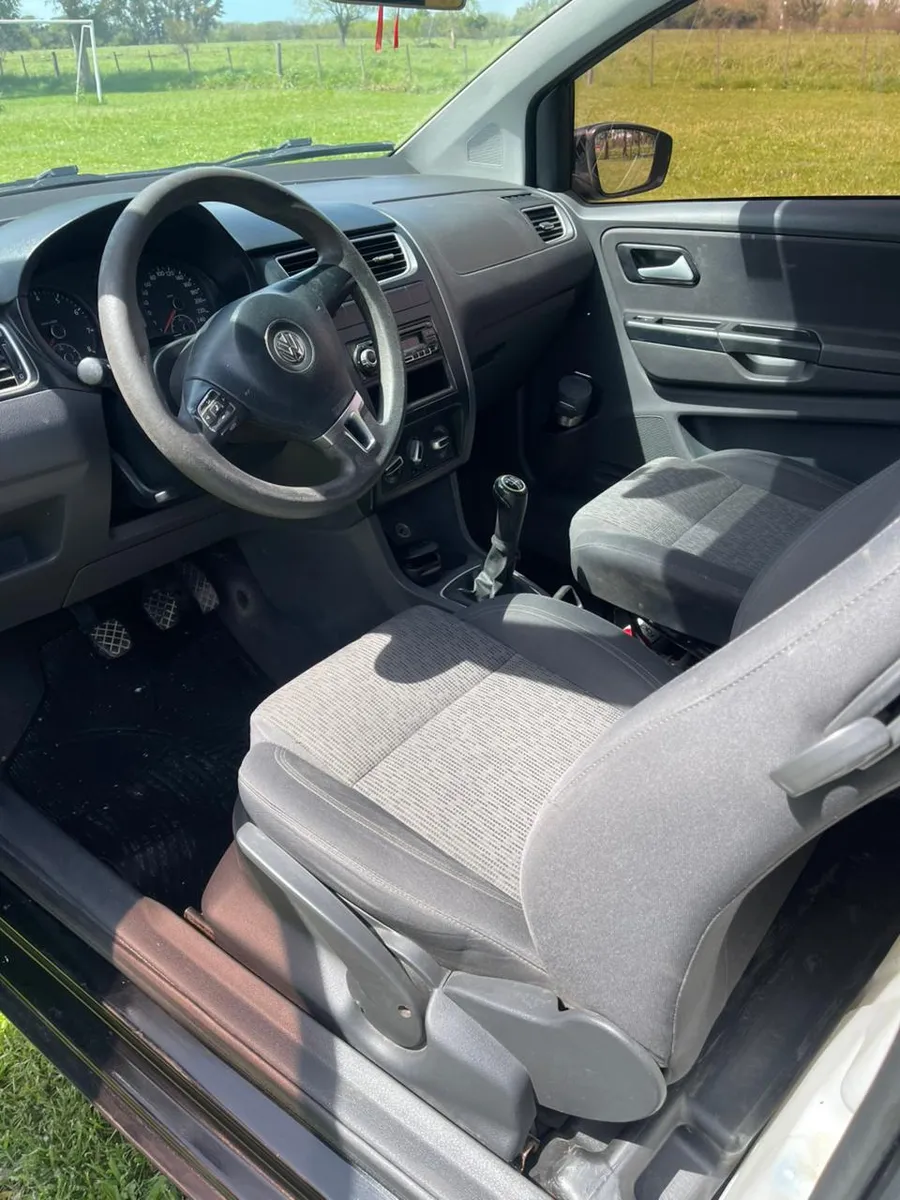 
								Volkswagen Fox 1.6 Confortline Pack full									