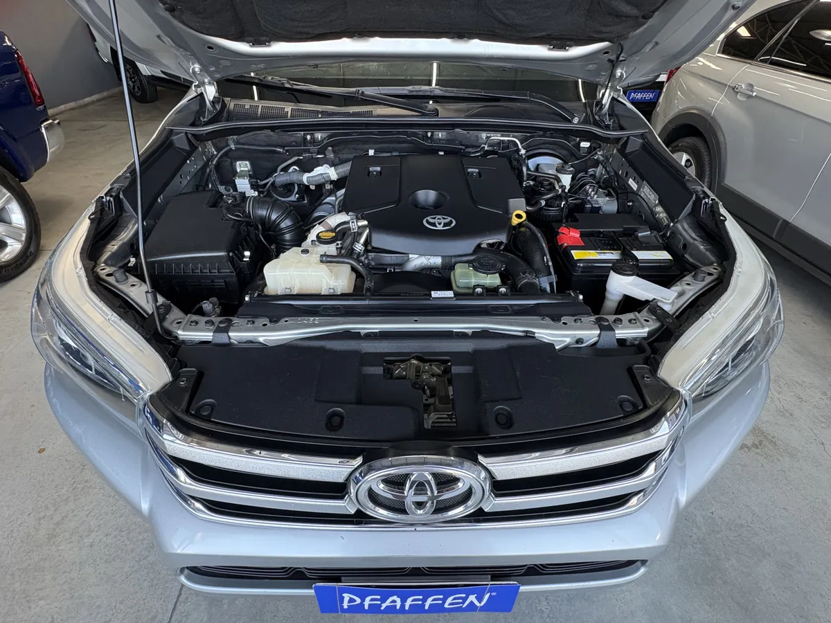 
								Toyota Hilux Pick-Up 2.8 Cd Srv 177cv 4×4 full									
