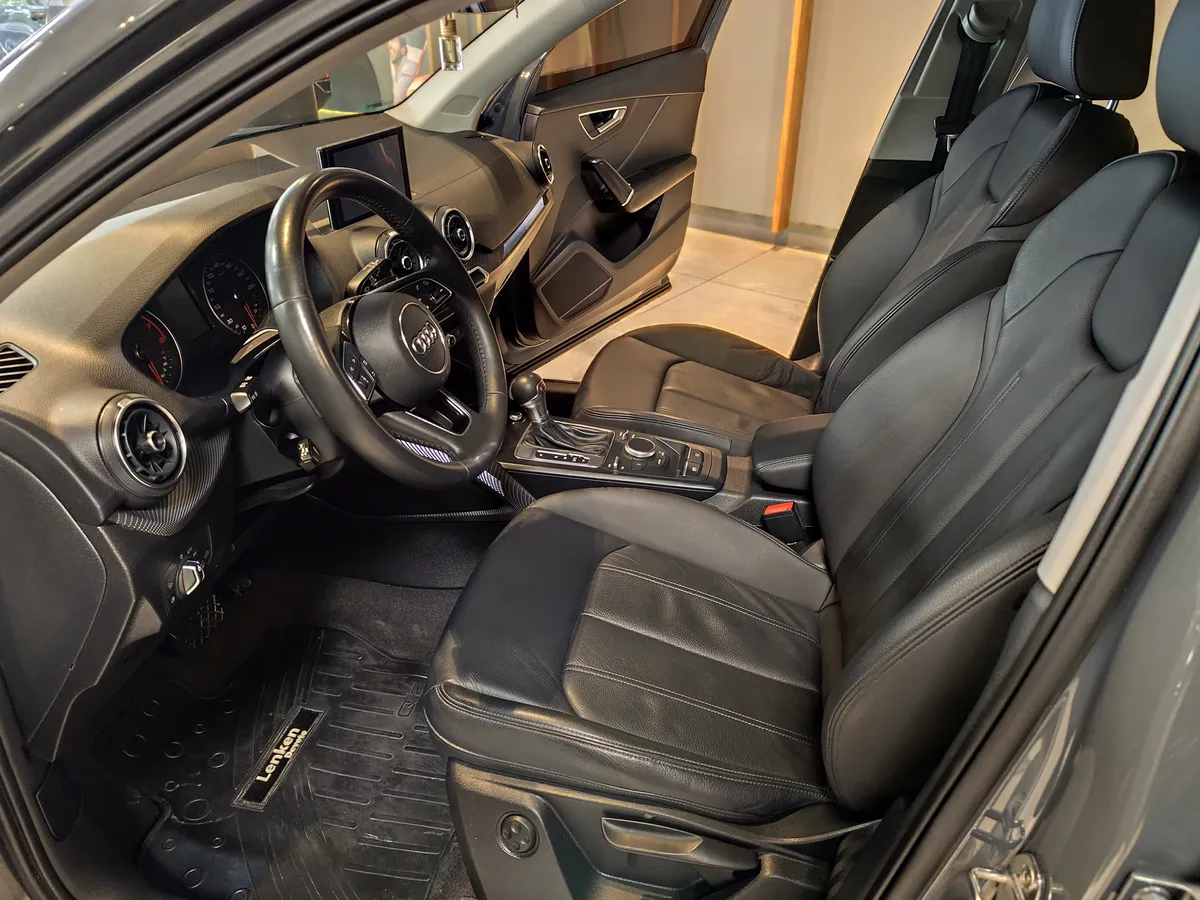 
								Audi Q2 1.4 Tfsi Sport 150 Cv full									