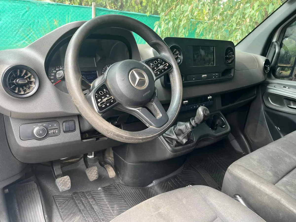 
								Mercedes-Benz Sprinter 516 Cdi Furgón 4325 Te V2 full									