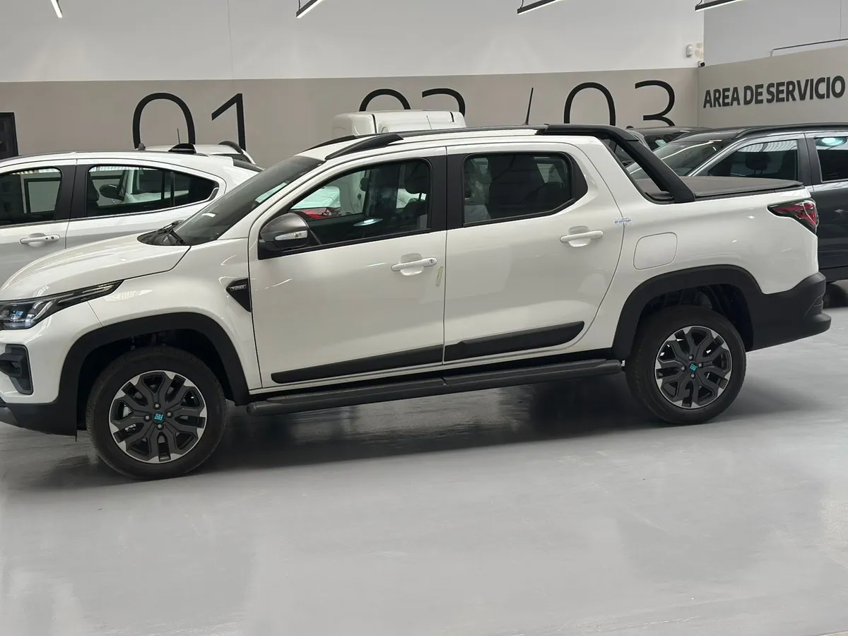 
								Fiat Strada 1.0 Ultra T200 Cvt full									